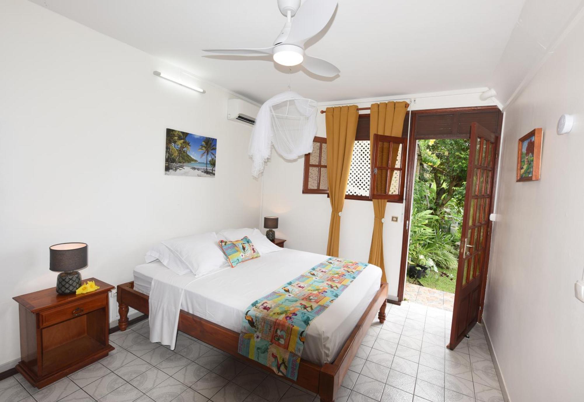 Belavue & Spa Prive, Avec Vue Panoramique Sur Mer, Jardin Creole Paysager, Jacuzzi Prive Bouillante Exterior photo